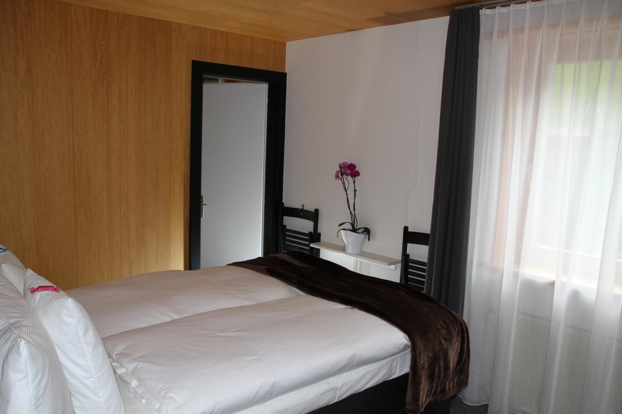 Hotel Sonnenhalde Wiesen Exteriör bild